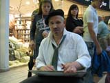 шаржист на празднике в ТЦ Европа